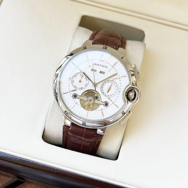 Minimalist CARTIER Watches 179140