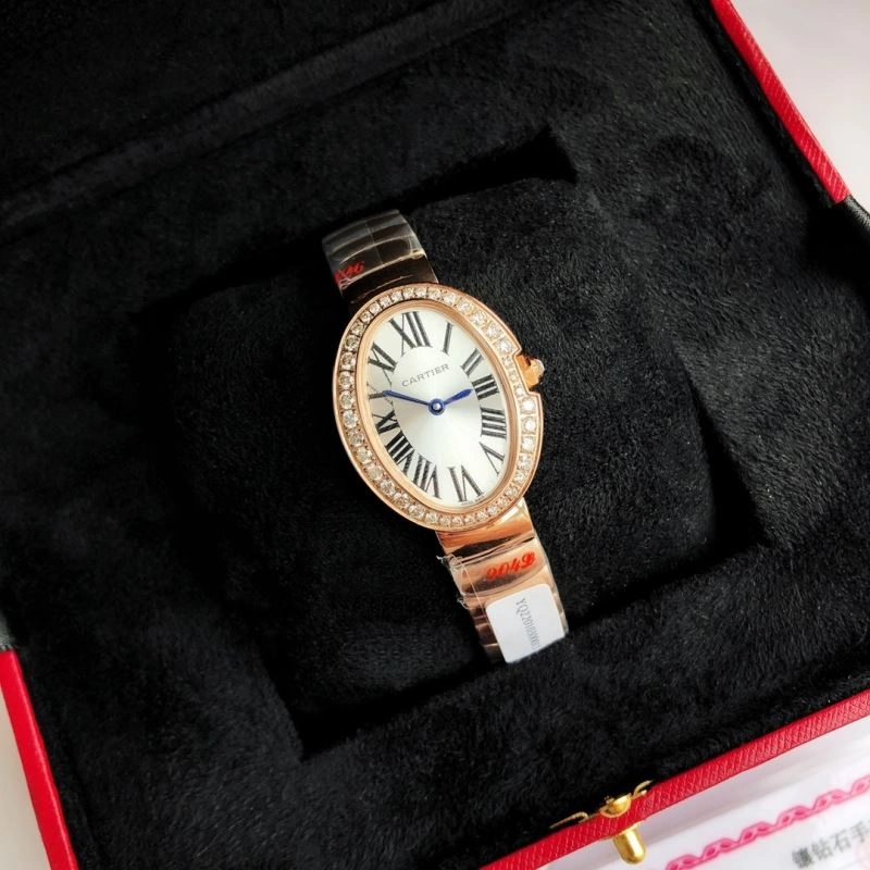 Elegant CARTIER Watches 179043