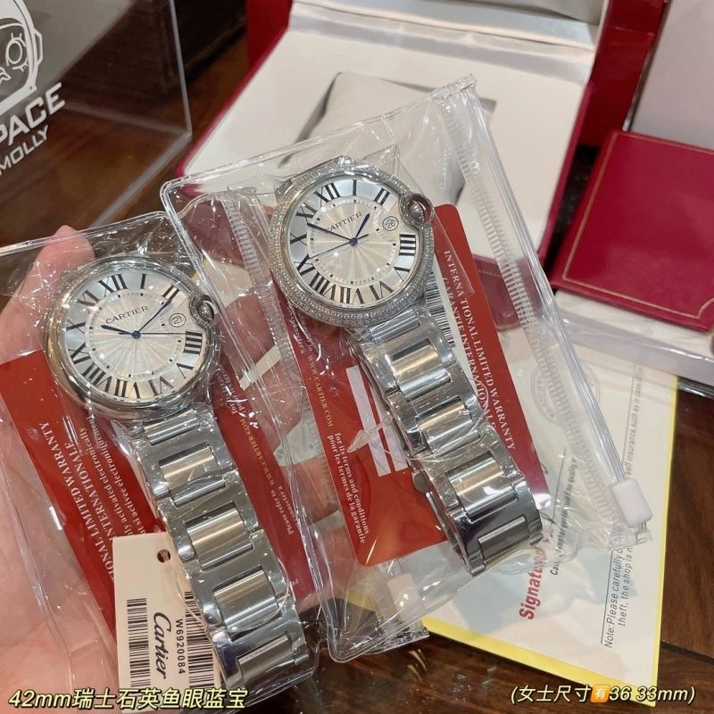 Sporty CARTIER Watches 178971