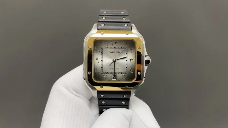 Versatile CARTIER Watches 178901