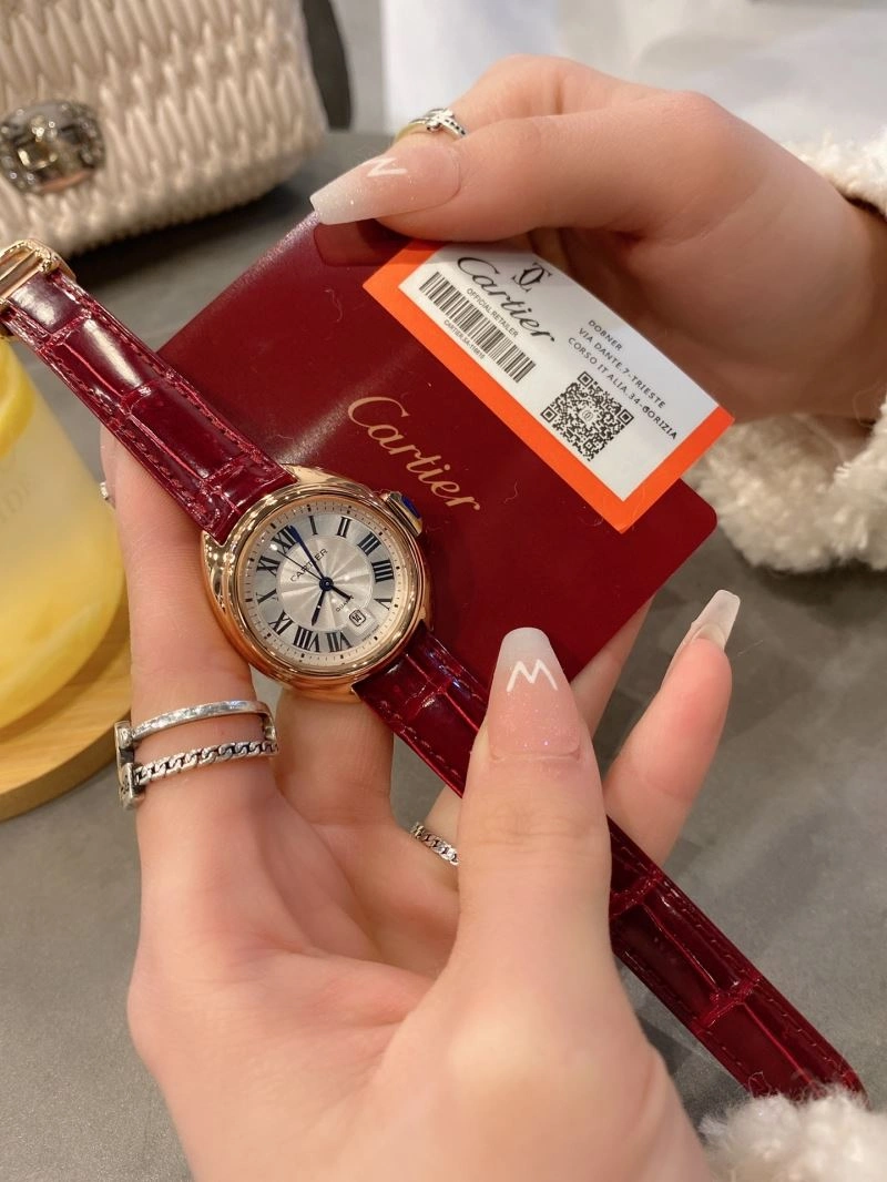 Sporty CARTIER Watches 178875