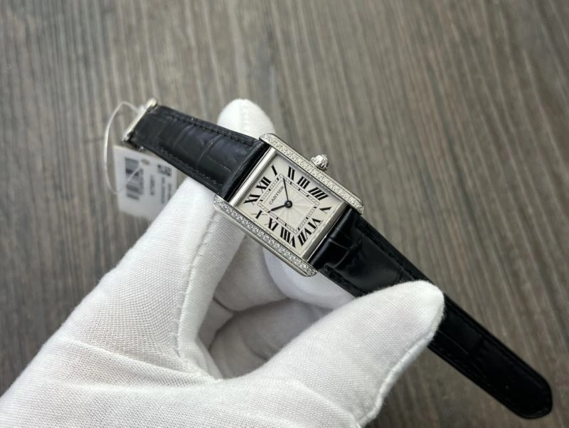 GoodFit CARTIER Watches 178770