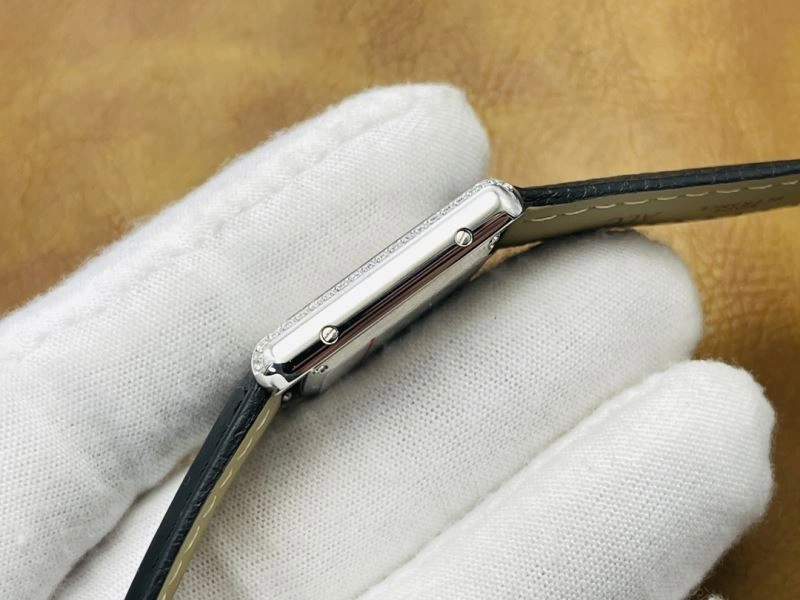 CARTIER Watches FashionForward 178688