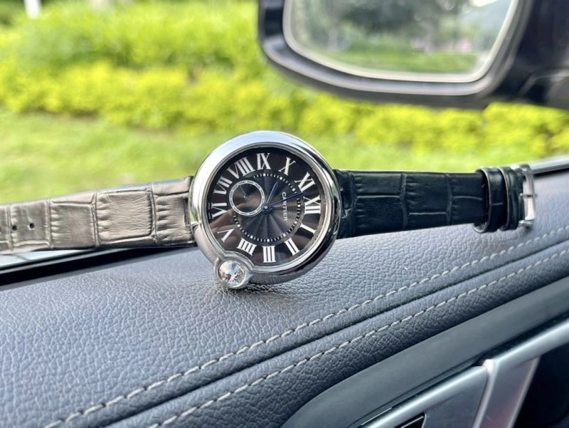 Attractive CARTIER Watches 179278