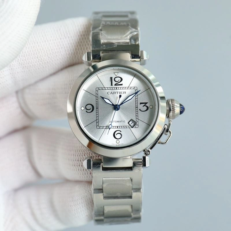 Sophisticated CARTIER Watches 179215