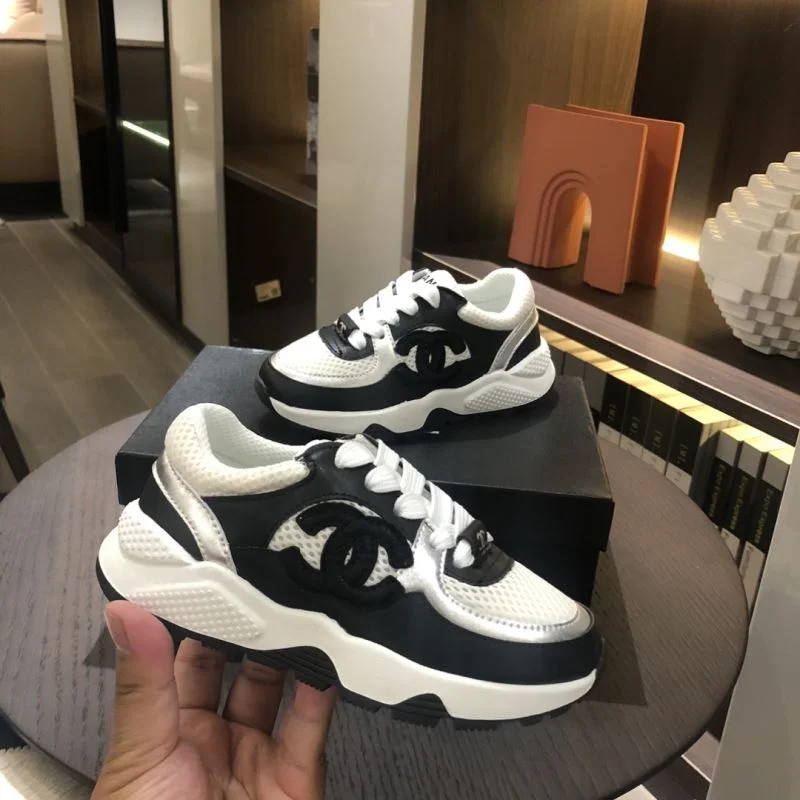 Timeless CHANEL SHOES 29827