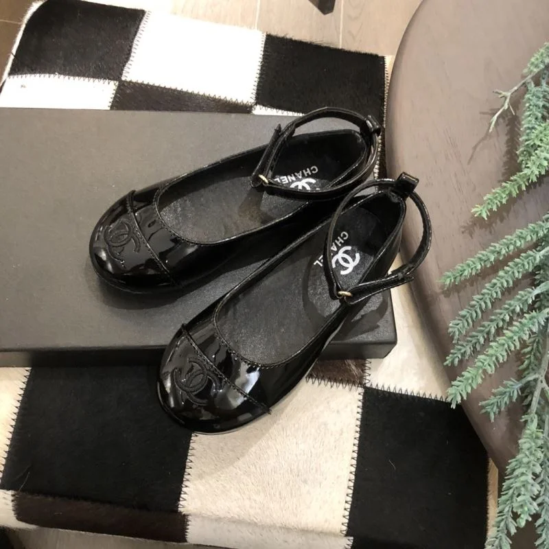 Sustainable CHANEL SHOES 30278