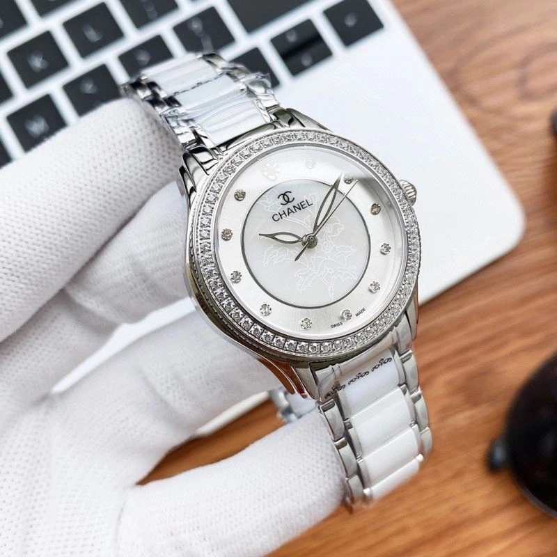 Colorful CHANEL Watches 181717