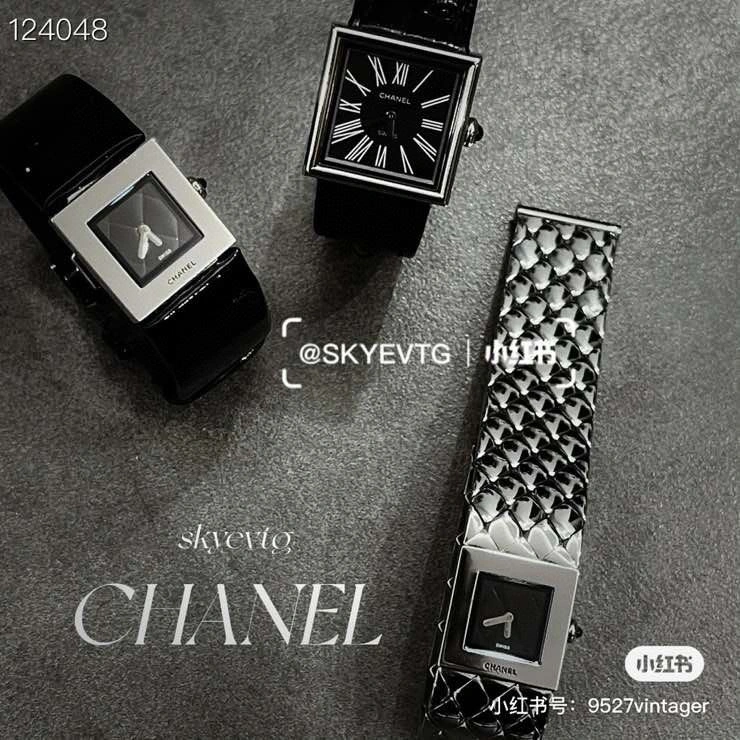 CHANEL Watches Functional 181684