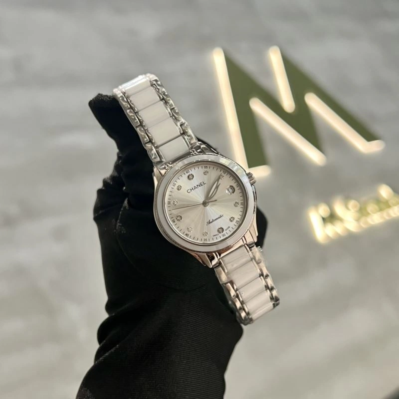 Stretchable CHANEL Watches 181678