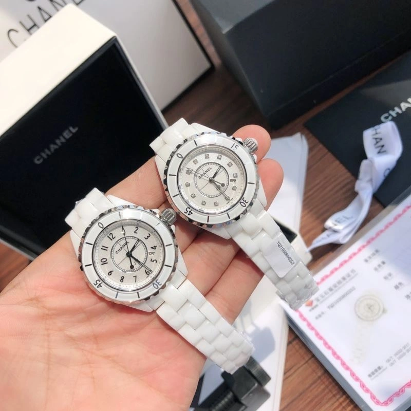 Practical CHANEL Watches 181597
