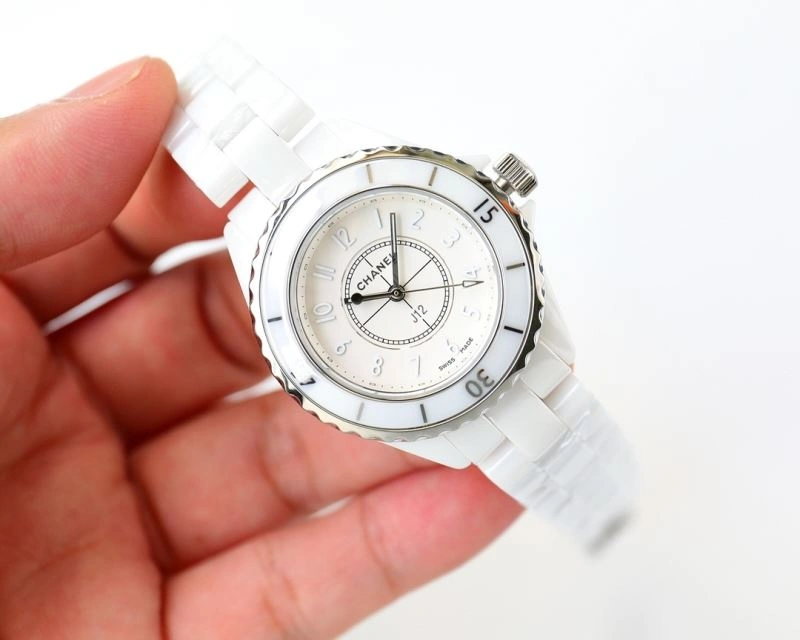EyeCatching CHANEL Watches 181588