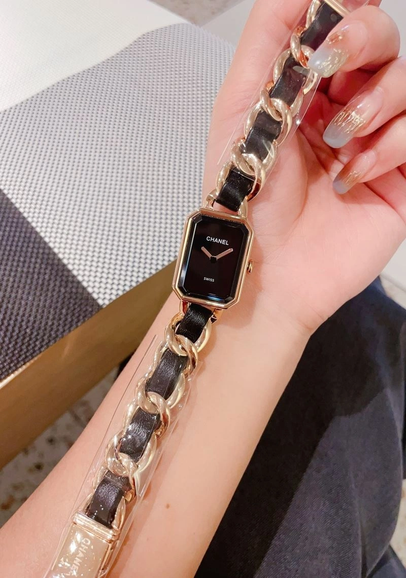 CHANEL Watches ComfortFit 181565