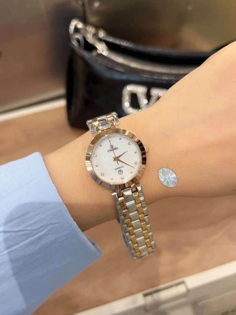 MoistureWicking CHANEL Watches 181577