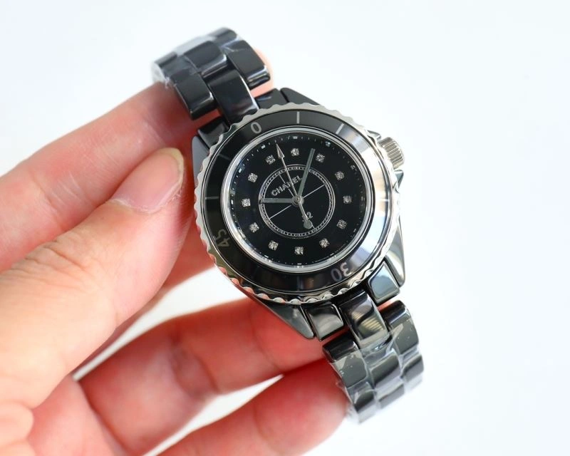 WellDesigned CHANEL Watches 181533