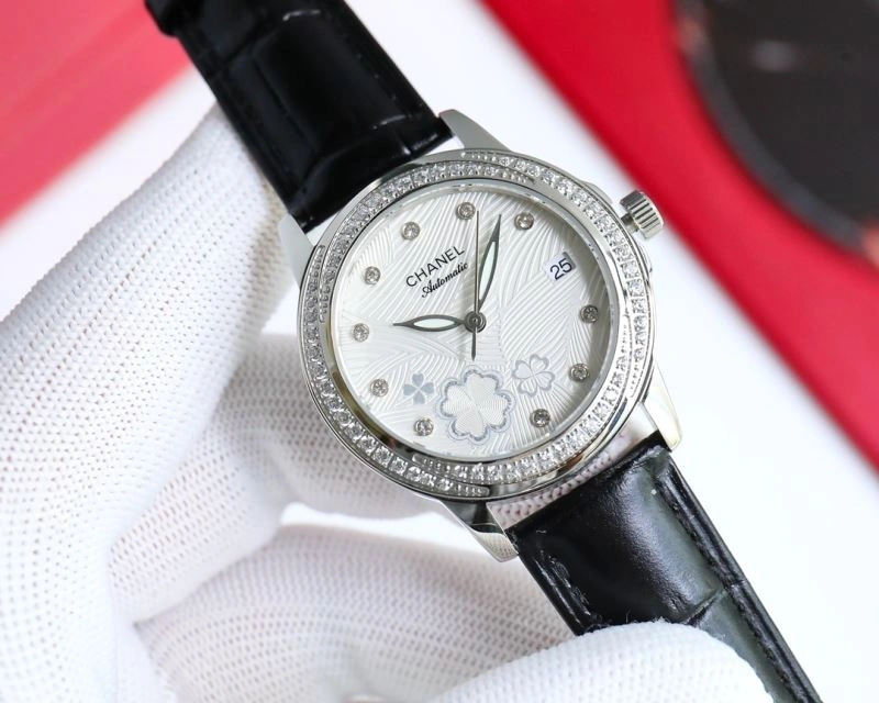 Trendsetting CHANEL Watches 181503