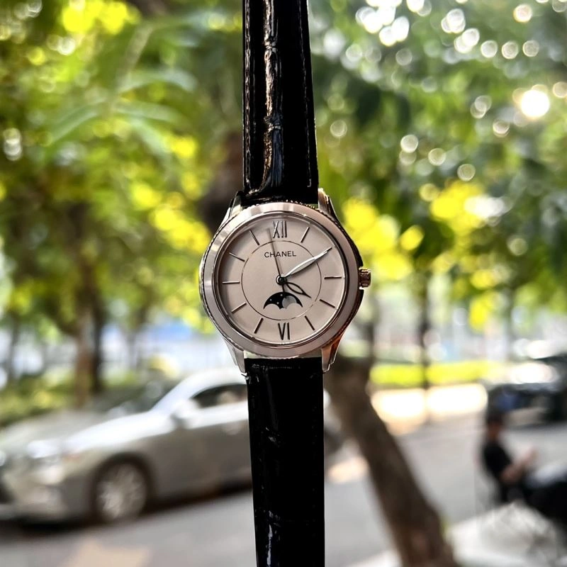 SunProtective CHANEL Watches 181499