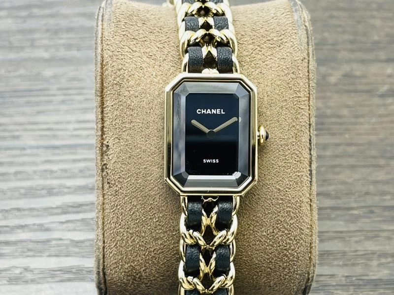 CHANEL Watches Comfortable 181475
