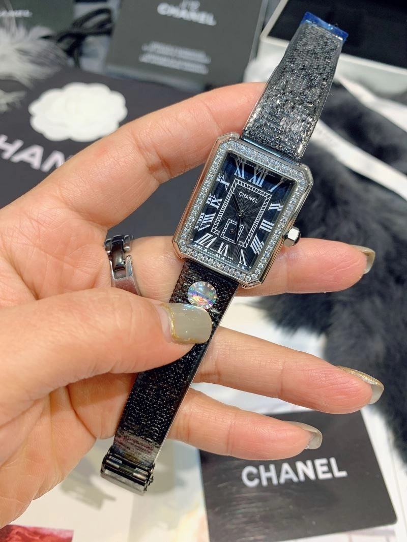 Packable CHANEL Watches 181439
