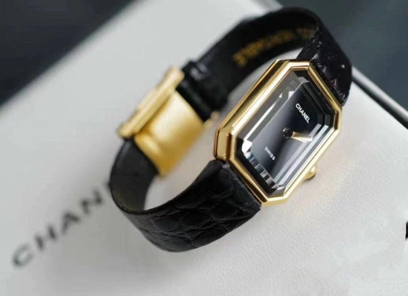 CHANEL Watches Vibrant 181320