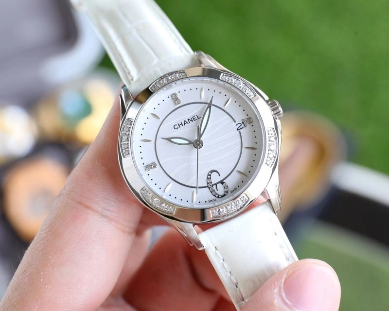 Comfortable CHANEL Watches 181297