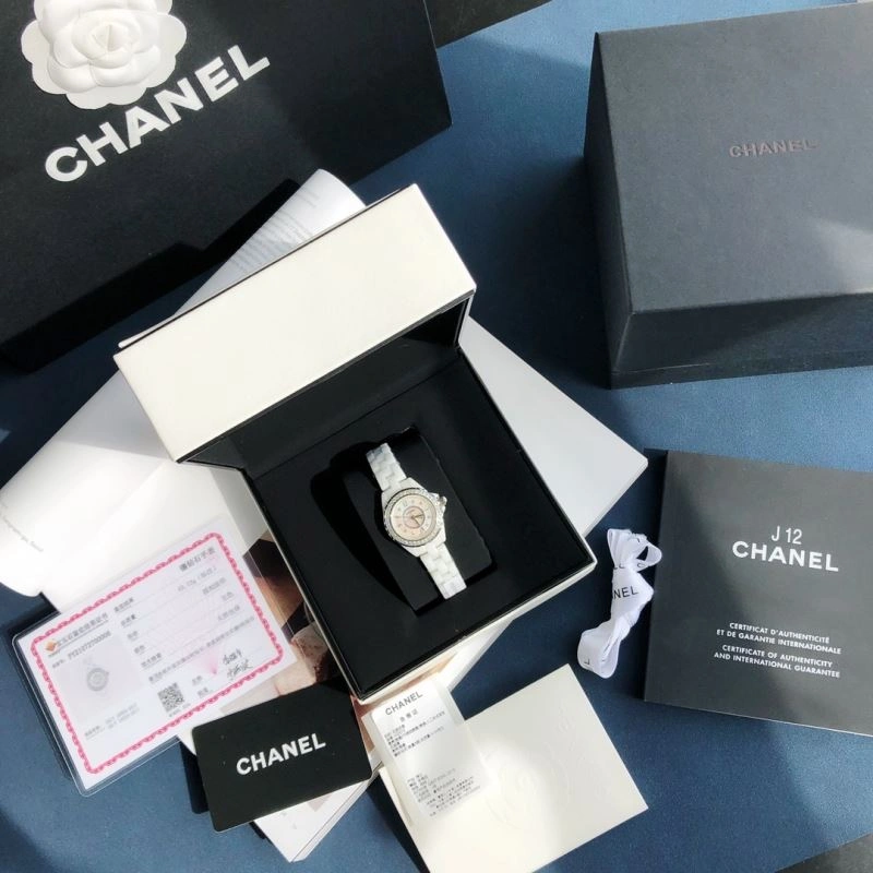 CHANEL Watches Fashionable 181288