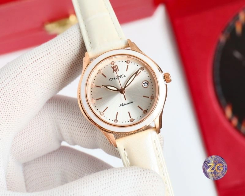 Sporty CHANEL Watches 181266