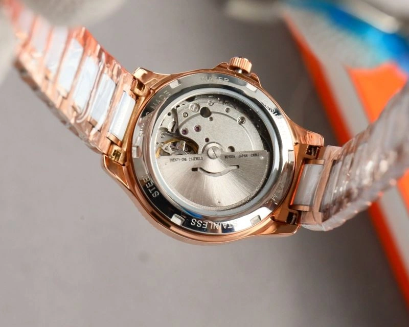 CHANEL Watches OnTrend 181243