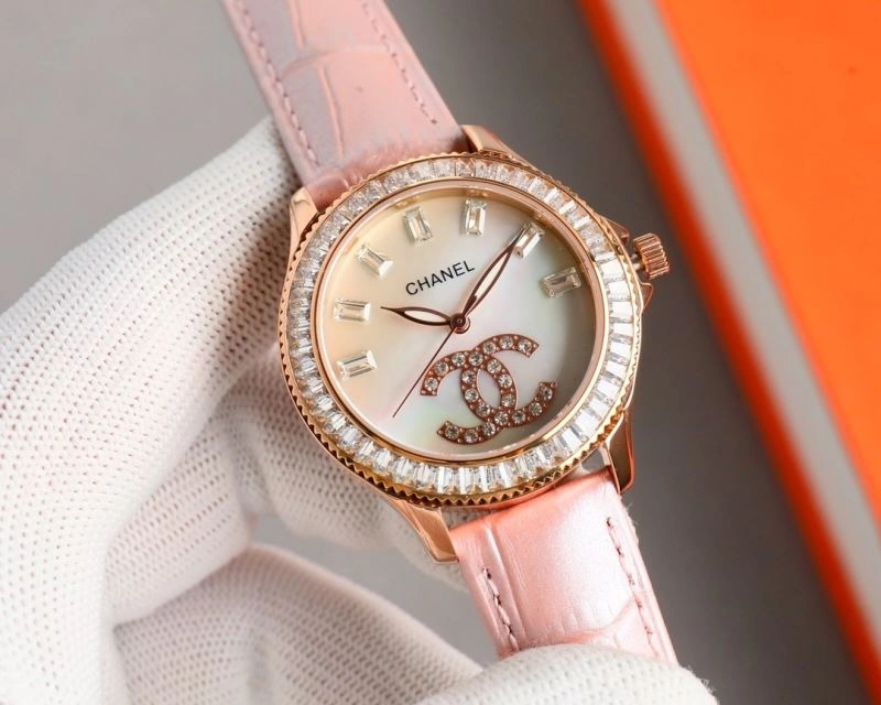 CHANEL Watches OnTrend 181237