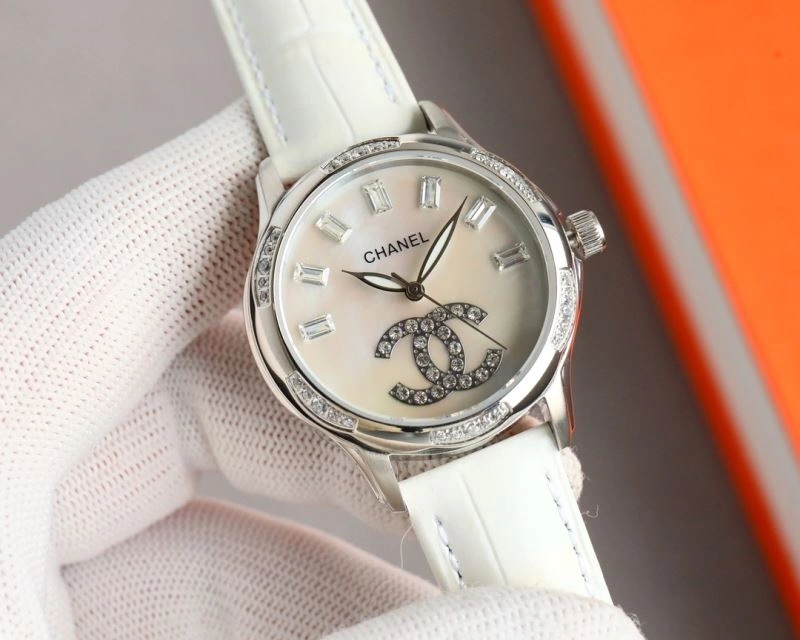 CHANEL Watches OnTrend 181237