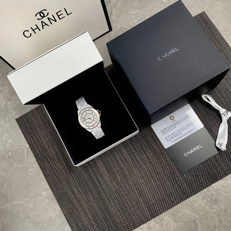 CHANEL Watches OnTrend 181196