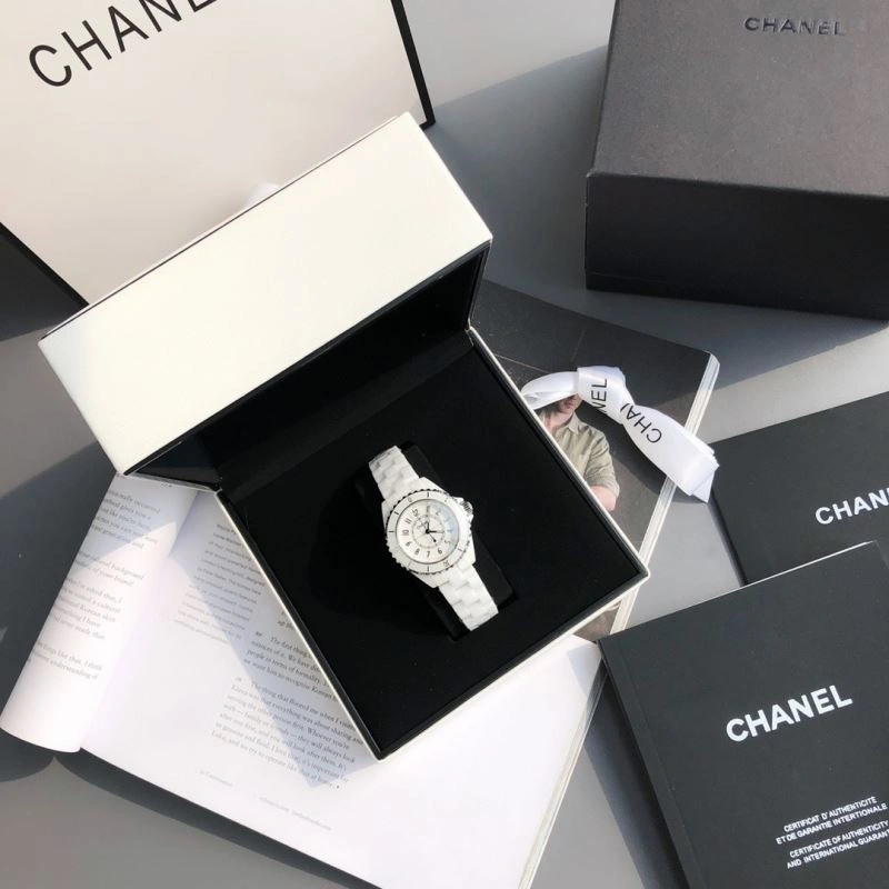 CHANEL Watches Durable 181213