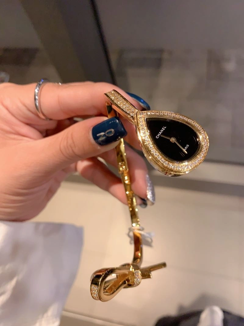 FreshLook CHANEL Watches 181155