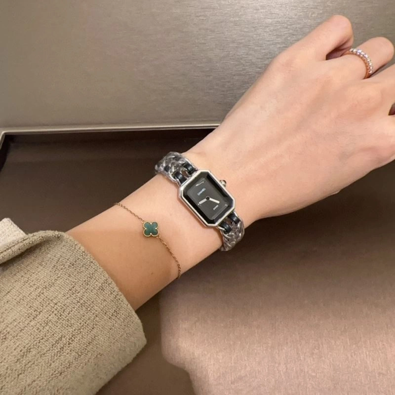 CHANEL Watches WaterResistant 181158