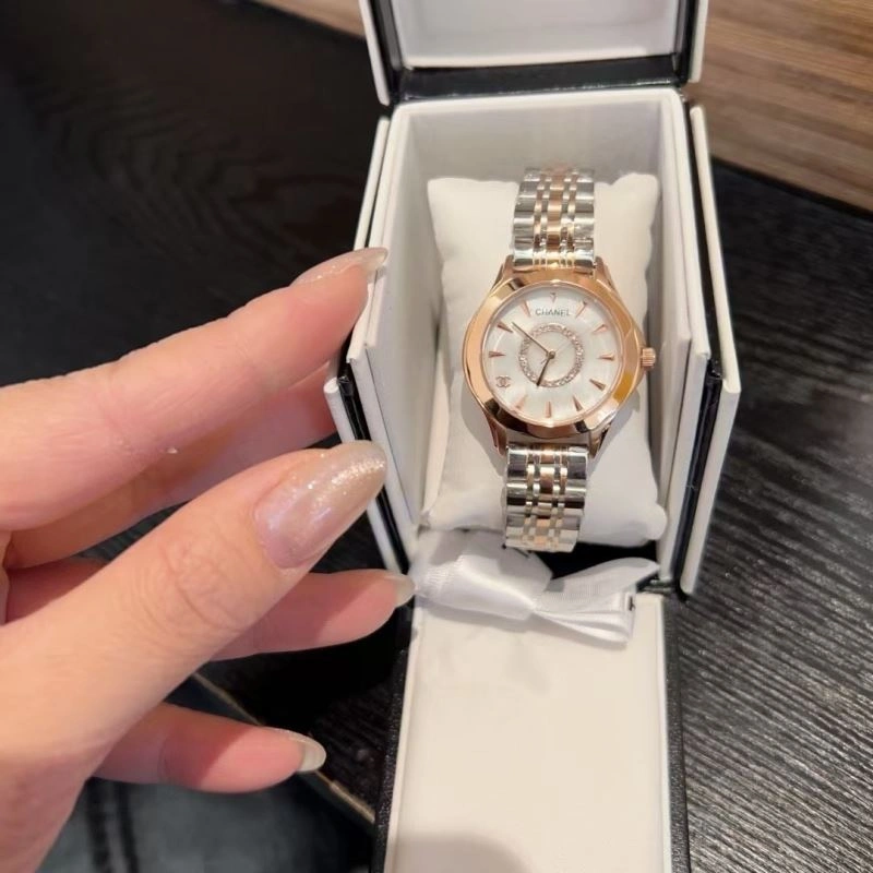 ComfortFit CHANEL Watches 181153