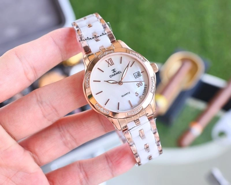 Supportive CHANEL Watches 181383