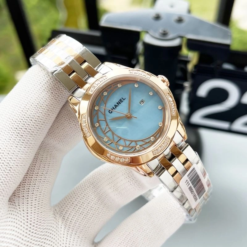 SmoothTexture CHANEL Watches 181352
