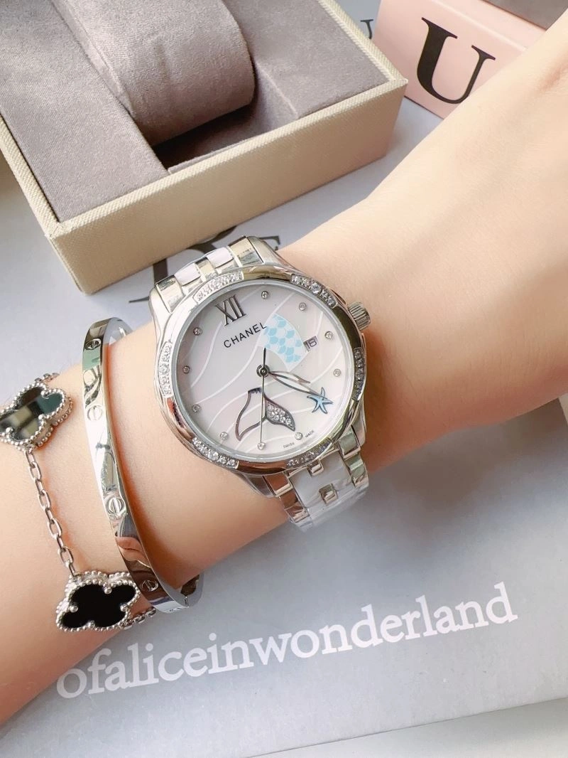 Seasonal CHANEL Watches 181348