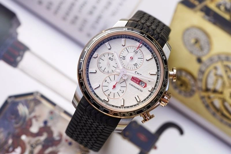Stylish CHOPARD Watches 181981