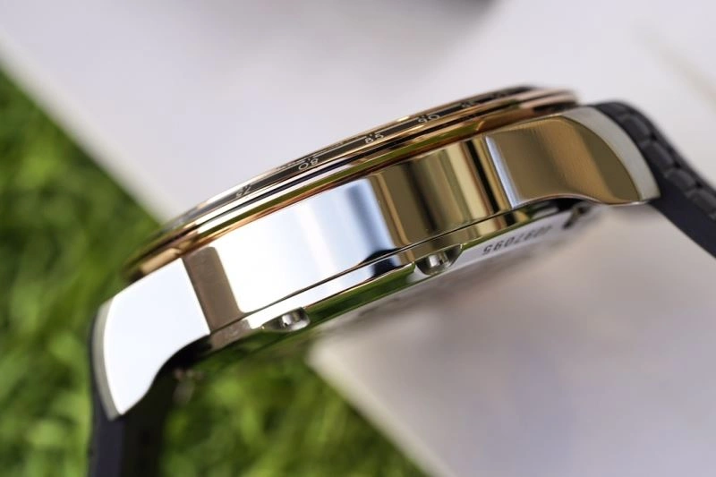 Stylish CHOPARD Watches 181981
