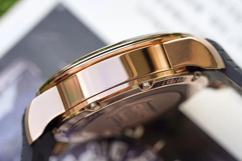 Supportive CHOPARD Watches 181978