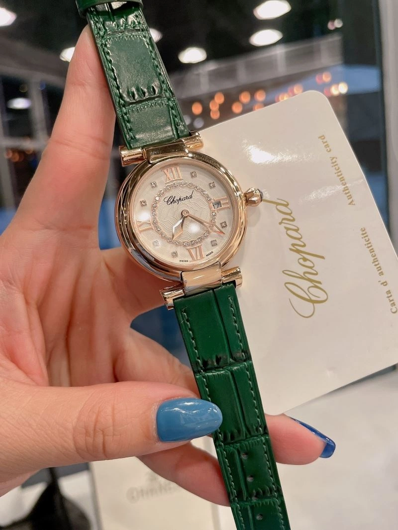 Minimalist CHOPARD Watches 181957