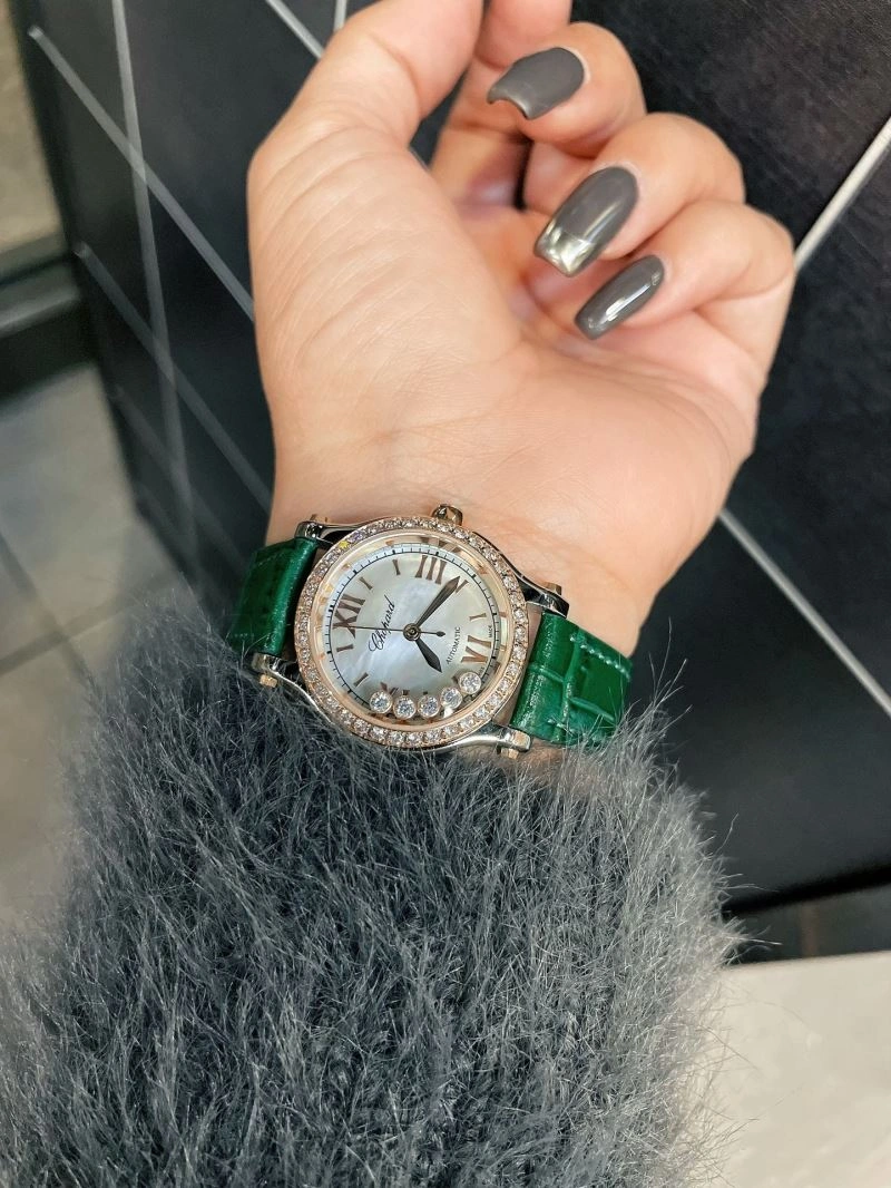Lightweight CHOPARD Watches 181945