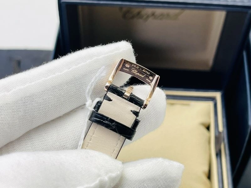 Chic CHOPARD Watches 181909