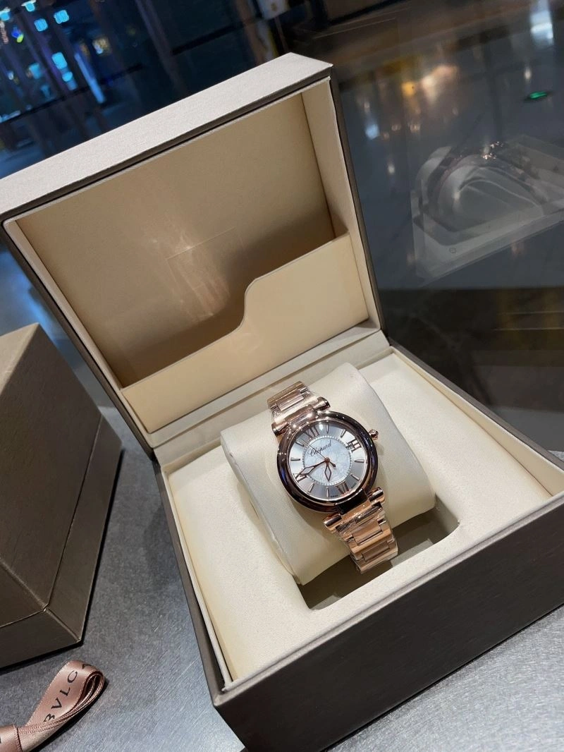 EyeCatching CHOPARD Watches 181764