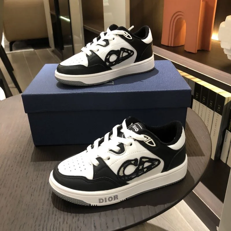 CHRISTIAN DIOR SHOES Trendsetting 29828