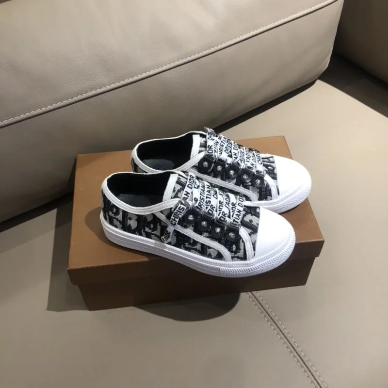 Snug CHRISTIAN DIOR SHOES 29812