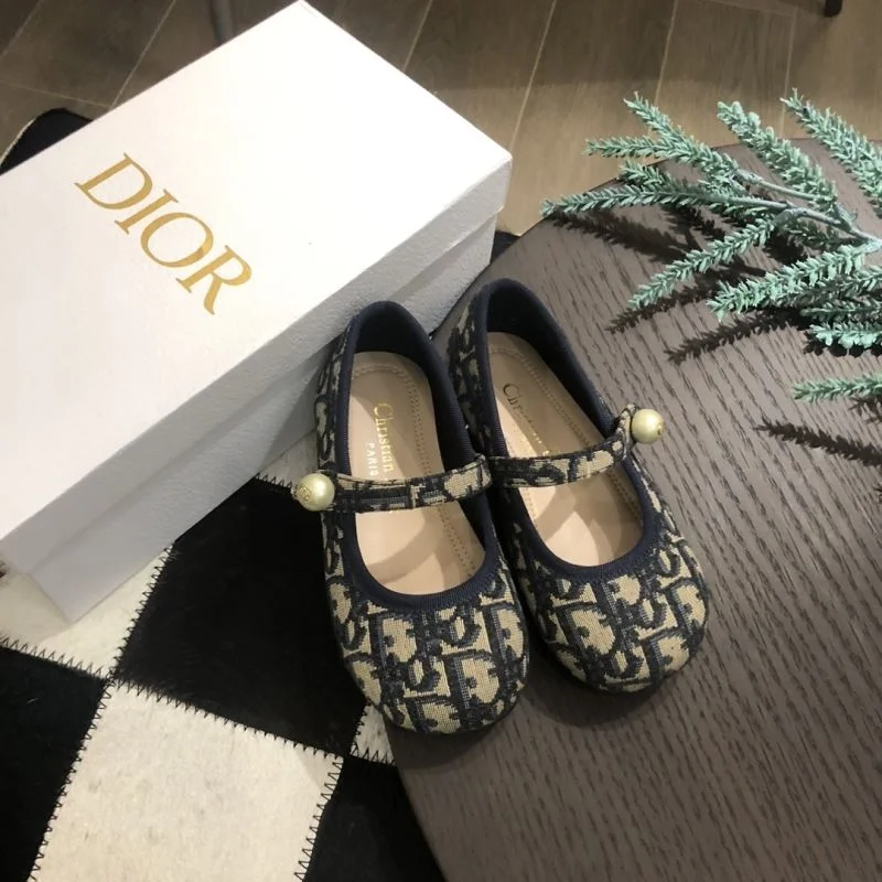 Trendy CHRISTIAN DIOR SHOES 30253