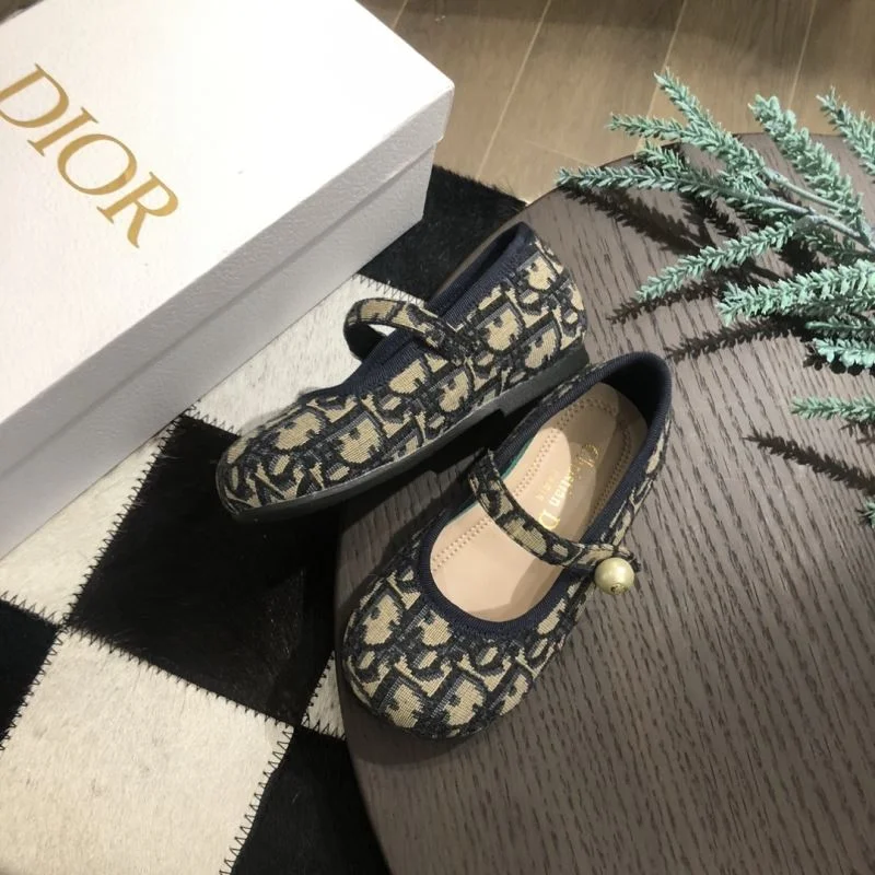 Trendy CHRISTIAN DIOR SHOES 30253
