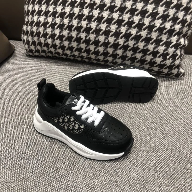 Functional CHRISTIAN DIOR SHOES 30249